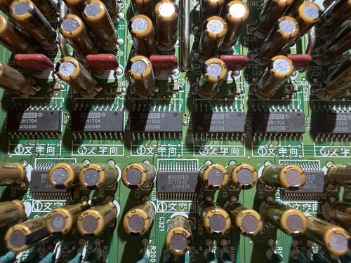 Burr brown pcm1704u - burr-brown, dac